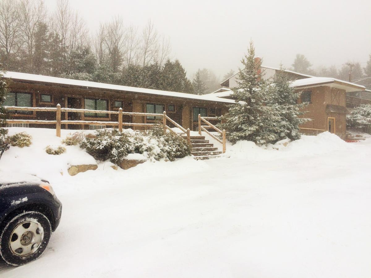 Adirondack Spruce Lodge Wilmington Exterior photo